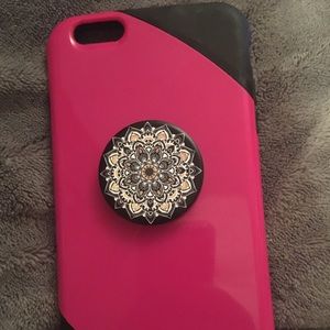 Iphone 6s plus with pop socket